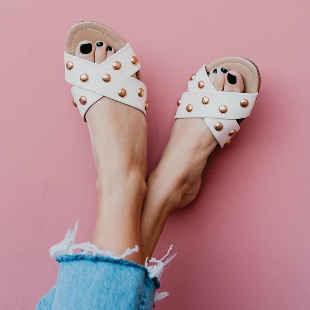 💥 BOGO 💥 NWT Rollasole Studded Sandal | slip on | 6 7 8 9 10 11